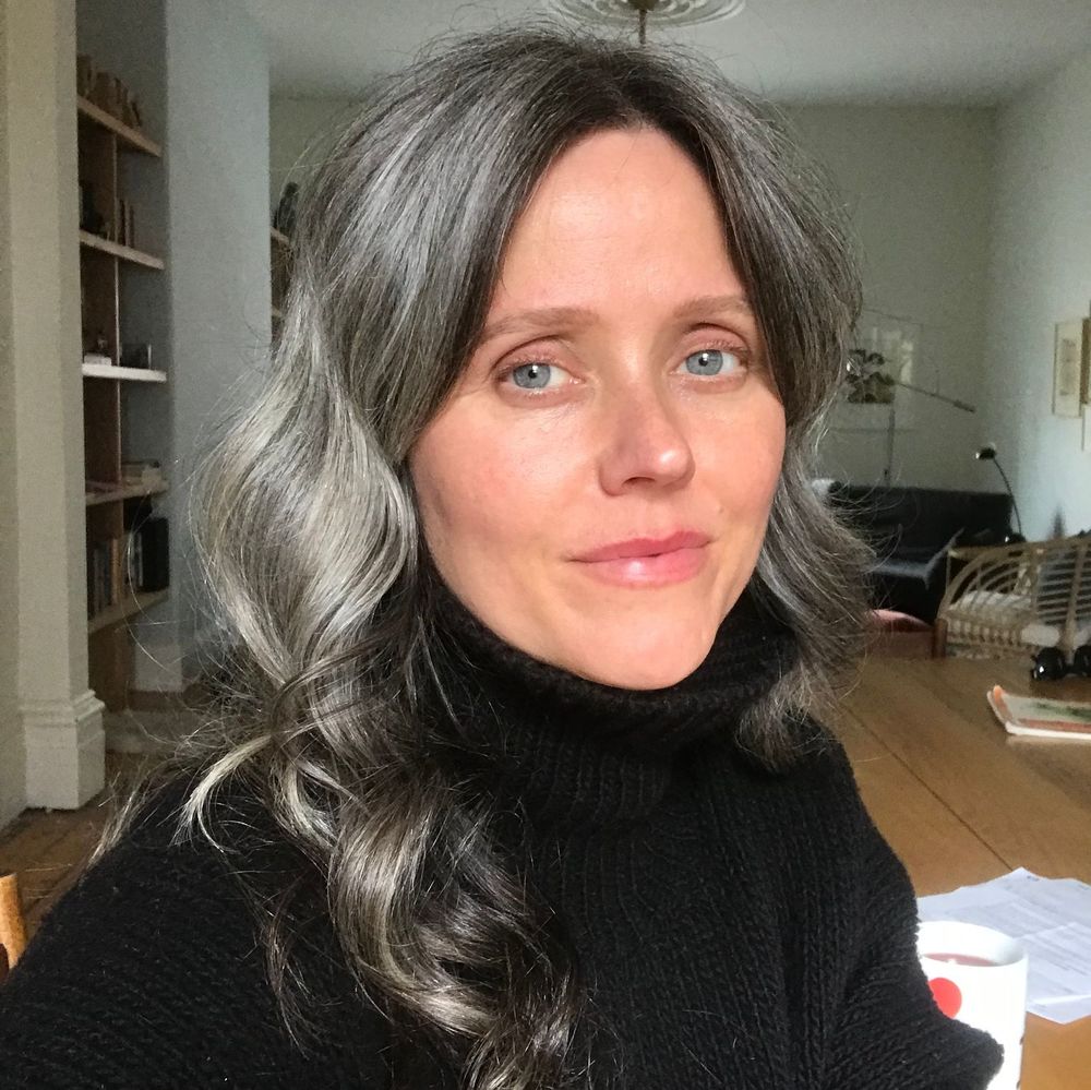 Meet your Posher, Angela